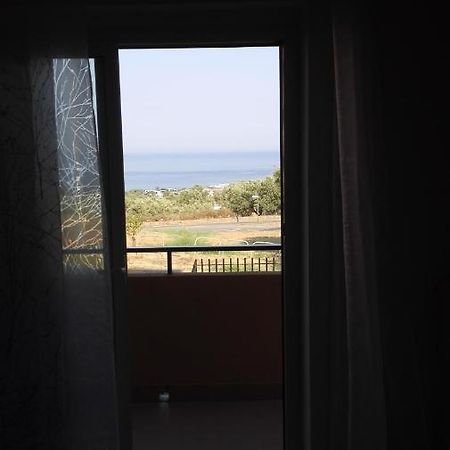 B&B I Girasoli Soverato Marina Exterior photo