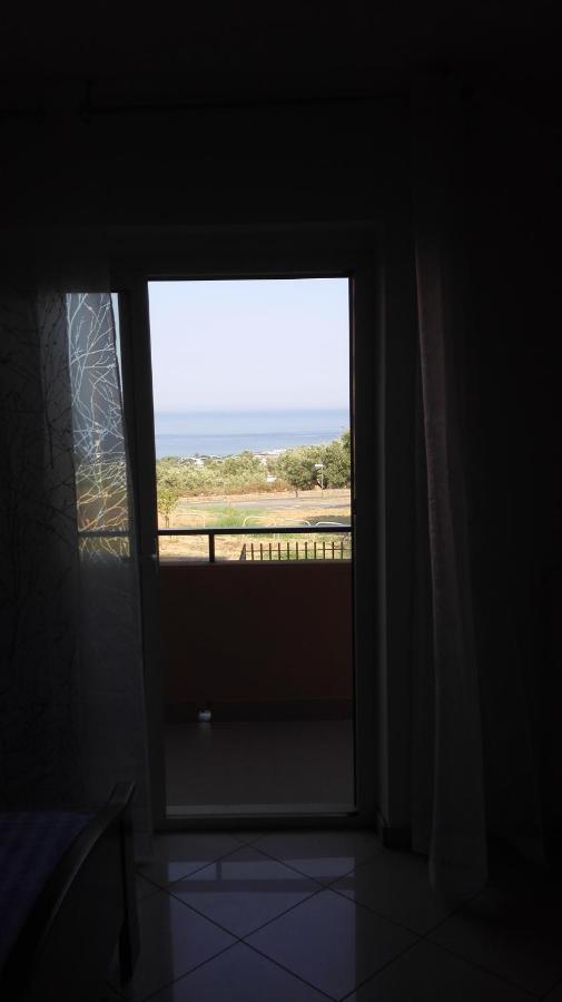 B&B I Girasoli Soverato Marina Exterior photo
